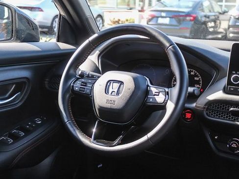 Used 2025 Honda HR-V Sport image 22