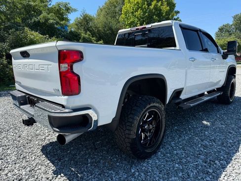 Used 2021 Chevrolet Silverado 2500 LTZ w/ LTZ Premium Package AWD/4WD image 8