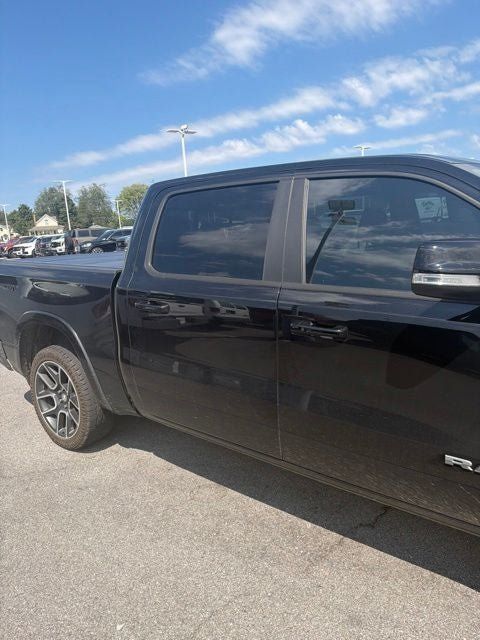 Used 2021 RAM 1500 Laramie AWD/4WD image 16