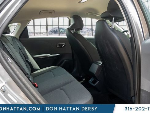 Used 2025 Kia K4 FWD image 23