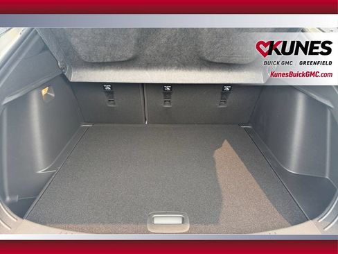 New 2026 Buick Envista Sport Touring w/ Convenience I Package FWD image 32