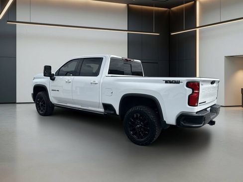 Used 2025 Chevrolet Silverado 3500 LTZ w/ LTZ Plus Package AWD/4WD image 3