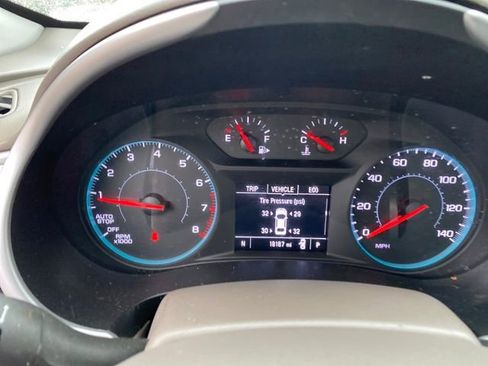 Used 2023 Chevrolet Malibu LT image 18