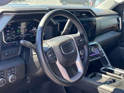 Certified 2024 GMC Sierra 2500 Denali w/ Denali Reserve Package image 9