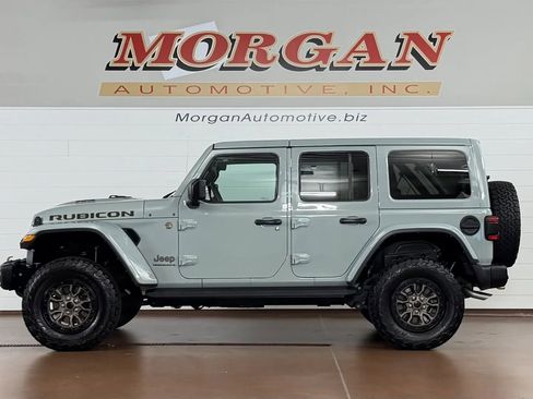 Used 2023 Jeep Wrangler Unlimited Rubicon 392 w/ Dual Top Group AWD/4WD image 6