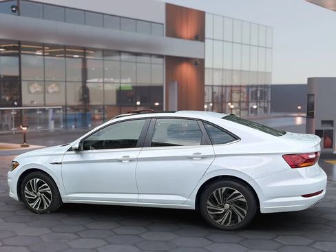 Used 2019 Volkswagen Jetta SEL Premium FWD image 13