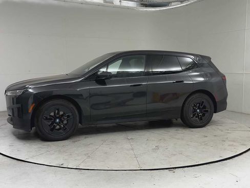 Used 2024 BMW iX xDrive50 w/ Convenience Package AWD/4WD image 4