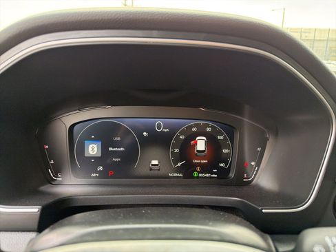 Used 2025 Honda Pilot Black Edition image 20