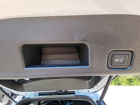 New 2026 Buick Enclave Sport Touring w/ Power Package image 36