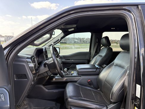 Used 2021 Ford F150 XLT w/ Equipment Group 302A High image 12