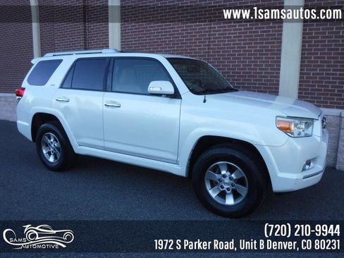 Used 2013 Toyota 4Runner SR5 image 2