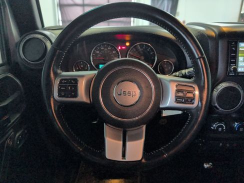 Used 2016 Jeep Wrangler Unlimited Sport AWD/4WD image 20