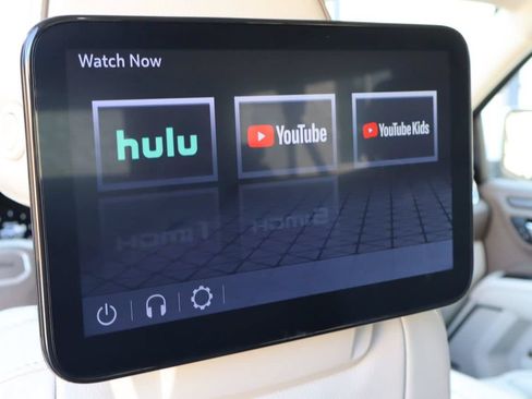 Used 2024 GMC Yukon XL Denali w/ Advanced Technology Package AWD/4WD image 21