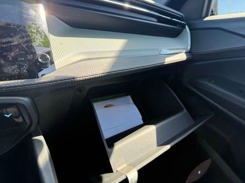 New 2026 Jeep Cherokee Limited image 30