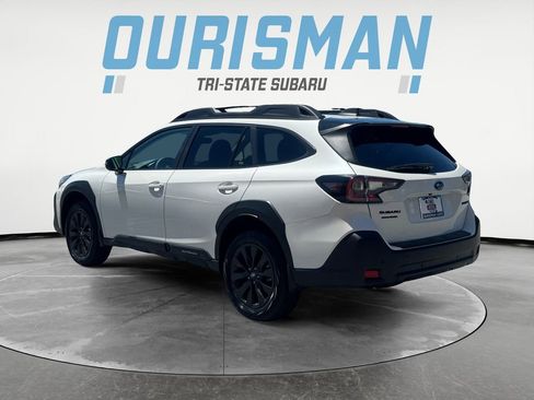 Used 2025 Subaru Outback Onyx Edition AWD/4WD image 4