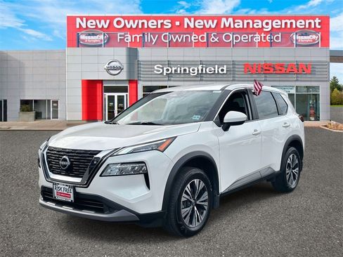 Certified 2023 Nissan Rogue SV image 2