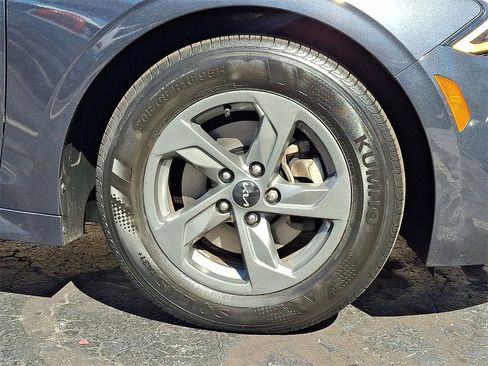 Certified 2023 Kia K5 LXS image 18