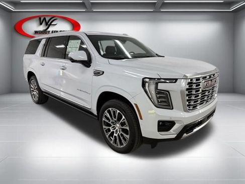 New 2026 GMC Yukon XL Denali w/ Sun & Power Step Package RWD image 3
