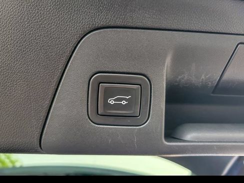 Certified 2023 Buick Envision Avenir AWD/4WD image 26