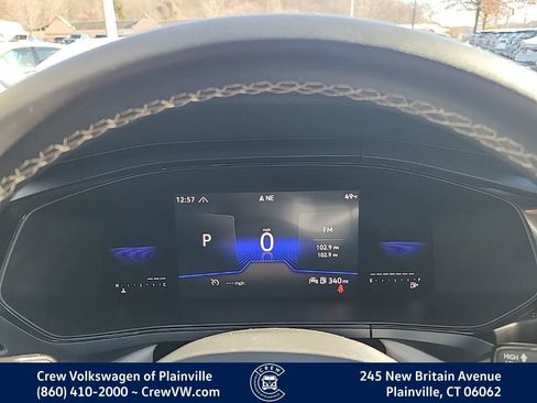 Certified 2022 Volkswagen Taos SE AWD/4WD image 4