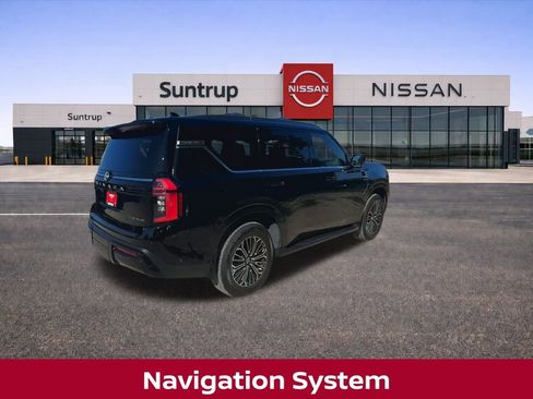 New 2025 Nissan Armada Platinum image 10