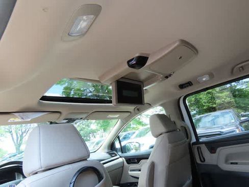 Used 2023 Honda Odyssey Touring image 17