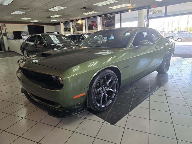 Used 2022 Dodge Challenger R/T w/ Blacktop Package RWD image 1