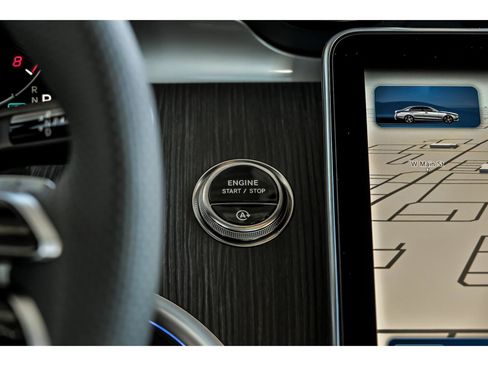 Certified 2026 Mercedes-Benz C 300 4MATIC Sedan image 15