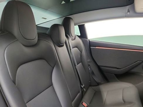 Used 2025 Tesla Model 3 Long Range image 24