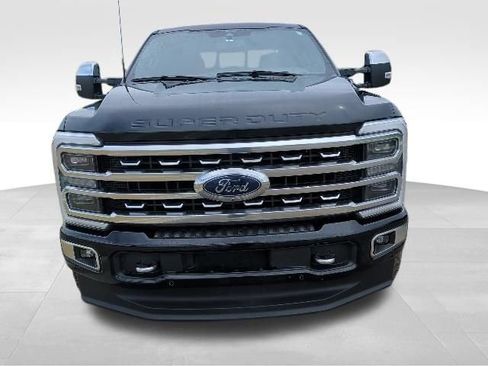 Used 2024 Ford F250 Platinum AWD/4WD image 8