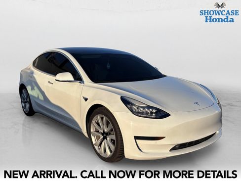 Used 2020 Tesla Model 3 Standard Range Plus RWD image 6