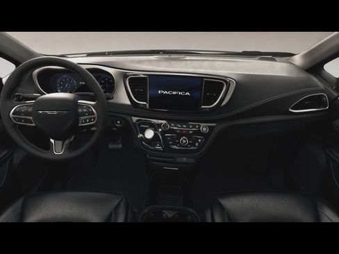 New 2027 Chrysler Pacifica Select FWD image 6