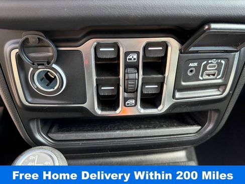 Certified 2025 Jeep Wrangler Unlimited Sahara w/ Safety Group image 25