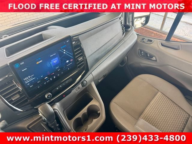 Used 2024 Ford Transit 350 XLT RWD image 34