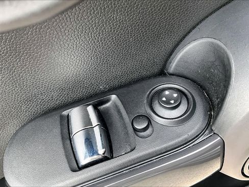 Used 2015 MINI Cooper 2-Door Hardtop image 35