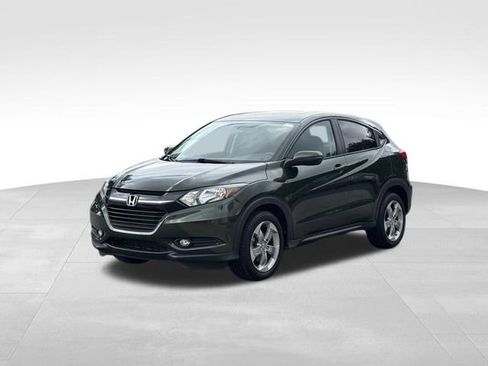 Used 2017 Honda HR-V EX image 9