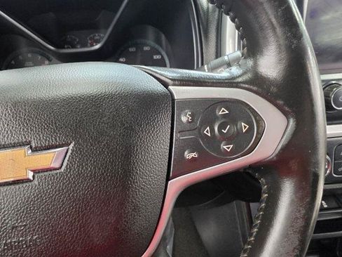 Used 2018 Chevrolet Colorado LT AWD/4WD image 13