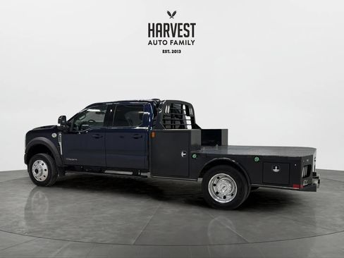 Used 2025 Ford F550 4x4 Crew Cab Super Duty image 3