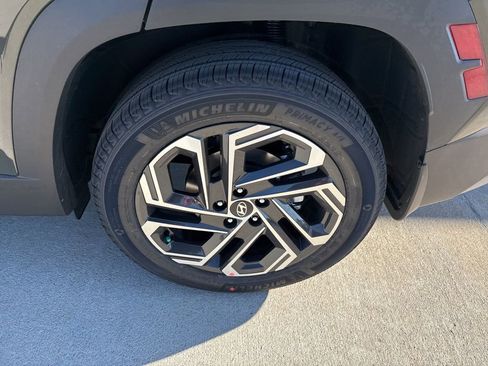 New 2026 Hyundai Tucson Limited image 7