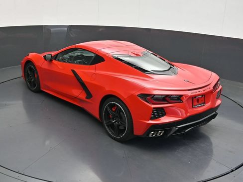 Used 2024 Chevrolet Corvette Stingray Preferred Cpe w/ 2LT RWD image 17