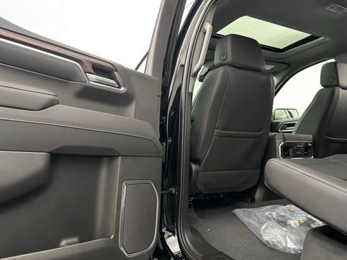 New 2026 GMC Sierra 1500 SLT w/ SLT Premium Package image 39