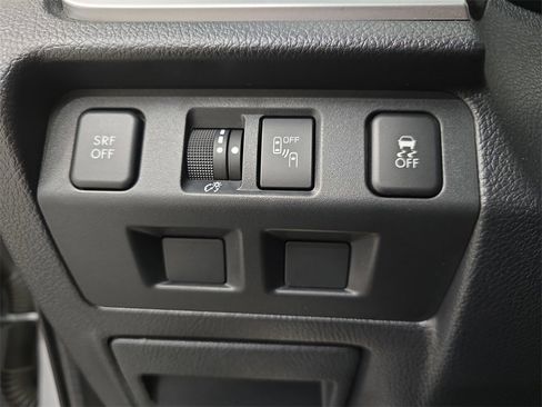 Used 2018 Subaru Forester 2.5i Premium image 28