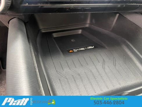 Used 2025 Chevrolet Equinox EV RS FWD image 27
