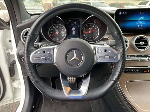 Used 2020 Mercedes-Benz GLC 300 GLC 300 image 23