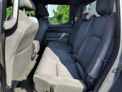 Certified 2024 Toyota Tacoma SR w/ SR Upgrade Package AWD/4WD image 16