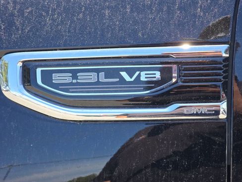 Certified 2025 GMC Sierra 1500 SLT AWD/4WD image 9