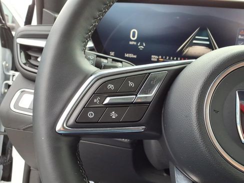 Used 2025 Buick Enclave Sport Touring image 21