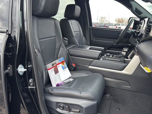 New 2026 Toyota Tundra Platinum AWD/4WD image 14