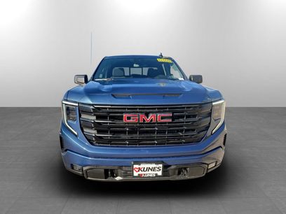 New 2026 GMC Sierra 1500 Elevation w/ Preferred Package
