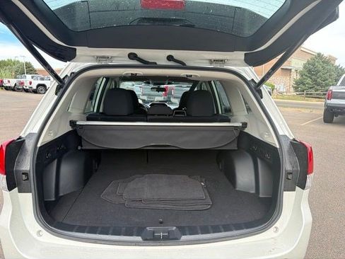 Used 2023 Subaru Forester Premium AWD/4WD image 15